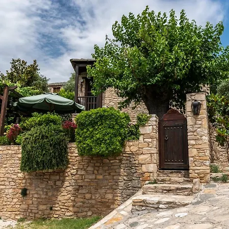 Evdora 别墅 Alikí